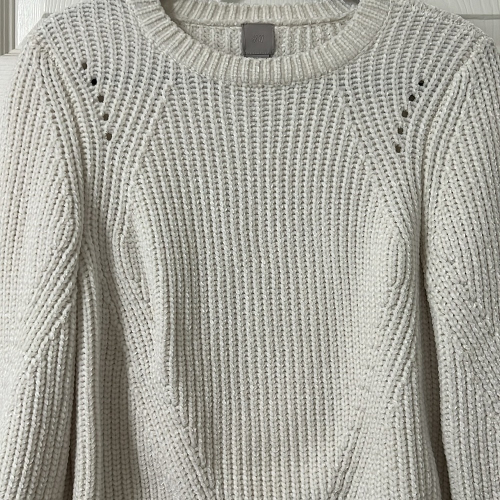 H&M Sweater - Picture 3 of 3